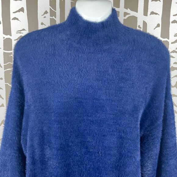 Navy Blue Fuzzy Soft Knit Oversized Mock Neck Sweater sz M - Picture 6 of 10
